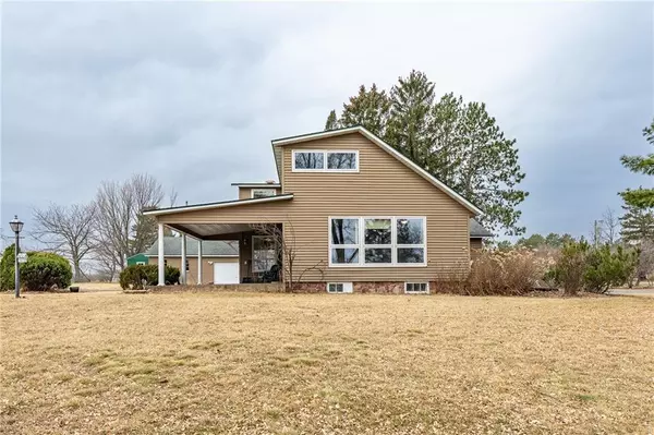 Spooner, WI 54801,230 S Summit Street