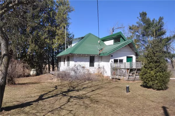 E8300 Marshall Avenue, Strum, WI 54770