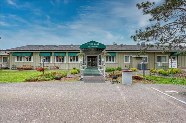 Hayward, WI 54843,11165 W Elaine Drive #8