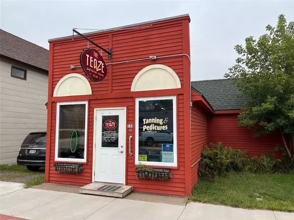 134 W Madison Avenue, Grantsburg, WI 54840