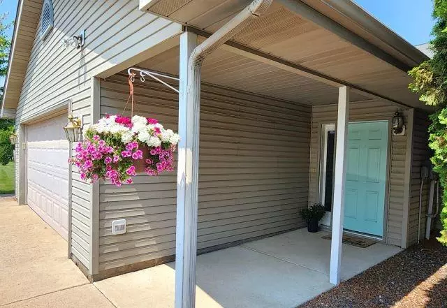 Osceola, WI 54020,2369 94th Avenue #A