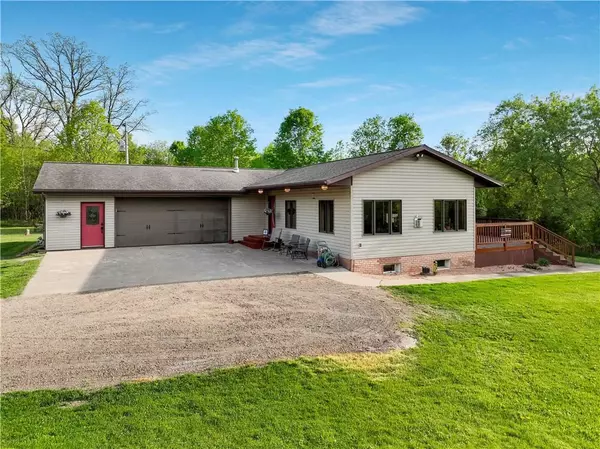 914 8th Street, Clayton, WI 54005