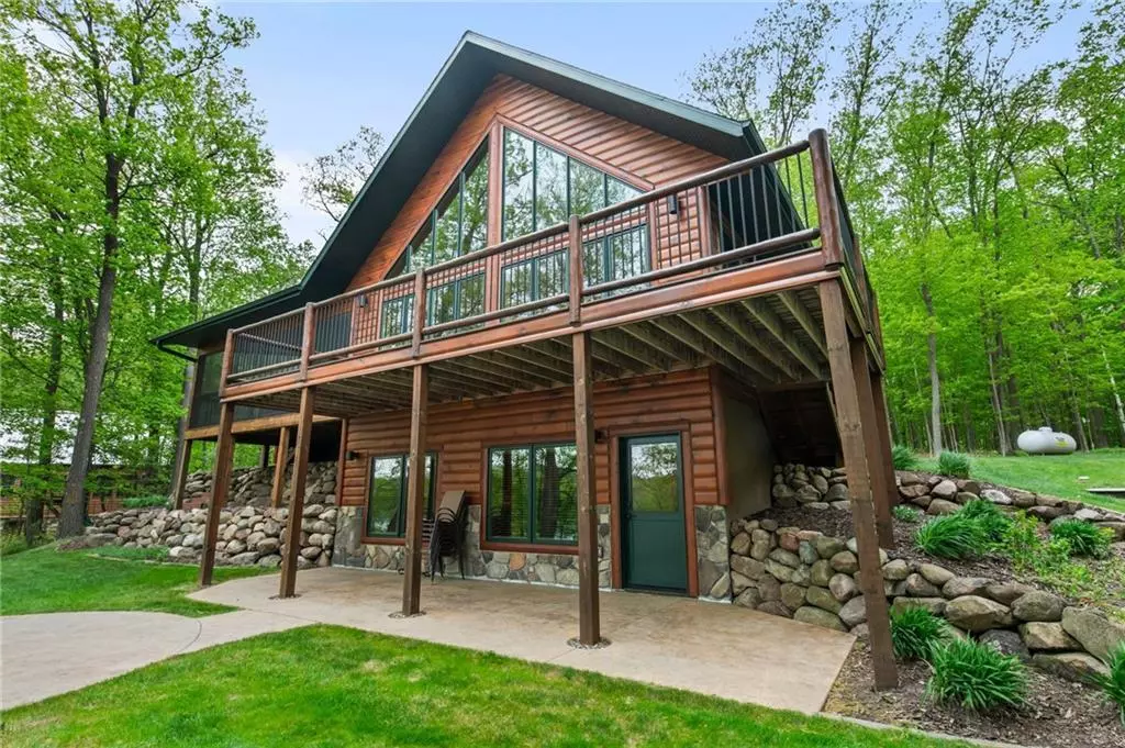 Cumberland, WI 54829,173 27 1/4 26 7/8 Avenue