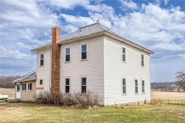 N9003 County Road VV, Mindoro, WI 54644