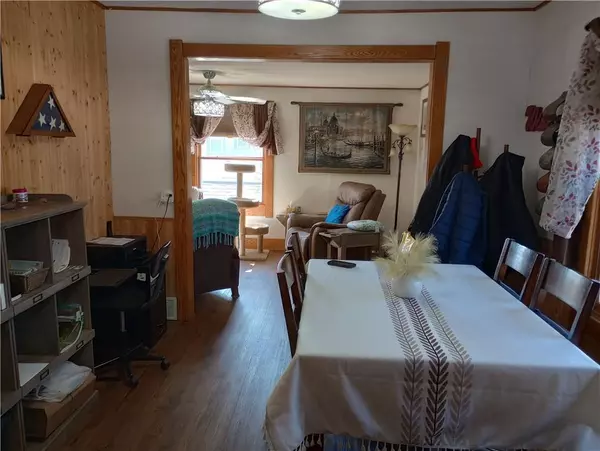 Black River Falls, WI 54615,109 3rd Street