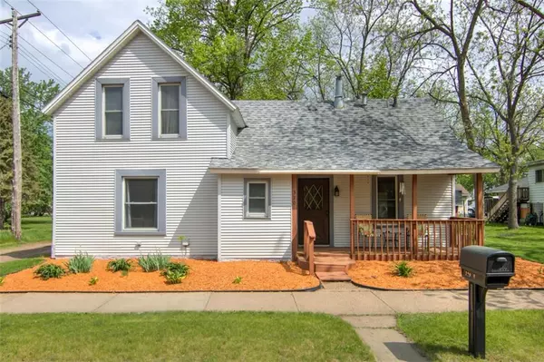 320 E Linden Street, Chippewa Falls, WI 54729