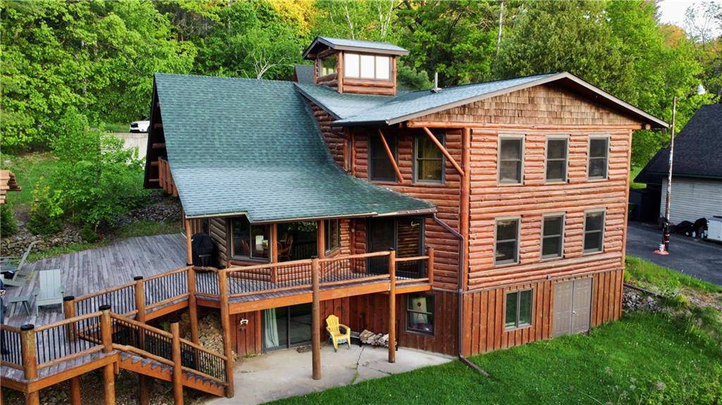N3716 1000th Street, Eau Claire, WI 54703