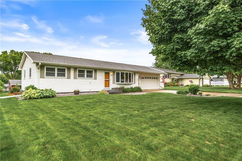 1008 Leonard Drive, Eau Claire, WI 54703
