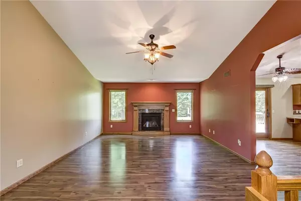 Chippewa Falls, WI 54729,6586 W 189th Street