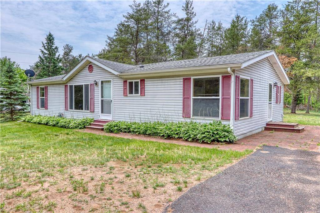 9855 Fairway Drive, Hayward, WI 54843