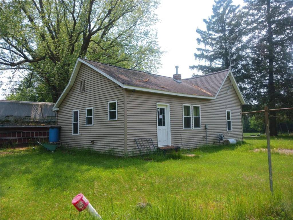 Fairchild, WI 54741,243 Camp Road
