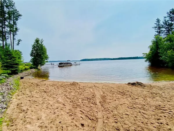 Minong, WI 54859,N14220 Island View Road