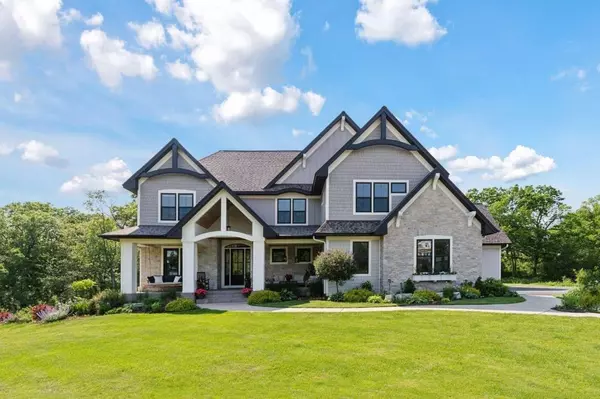 1432 25th Street, Houlton, WI 54082