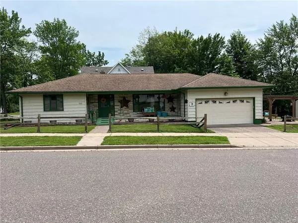 522 Bashaw Street, Spooner, WI 54801
