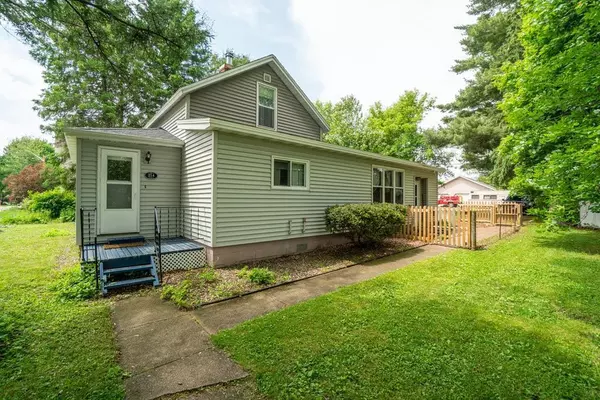 214 E Dell Street, New Auburn, WI 54757