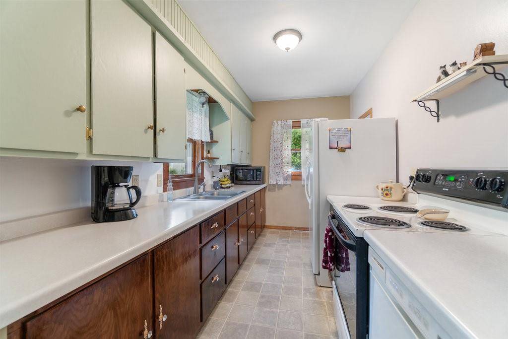 New Auburn, WI 54757,214 E Dell Street