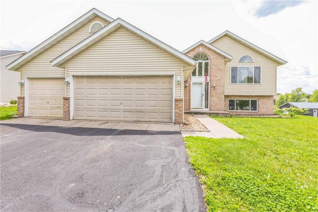1566 Mallard Avenue, Baldwin, WI 54002