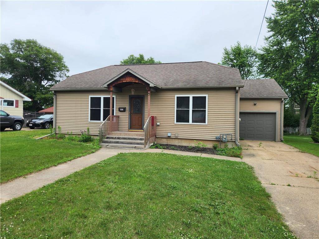603 Chestnut St, Black River Falls, WI 54615