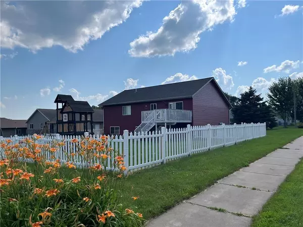 Eau Claire, WI 54703,3029 White Oak Lane