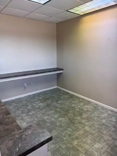 Chippewa Falls, WI 54729,1 W Park Avenue