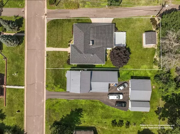 Spooner, WI 54801,924 Superior Street