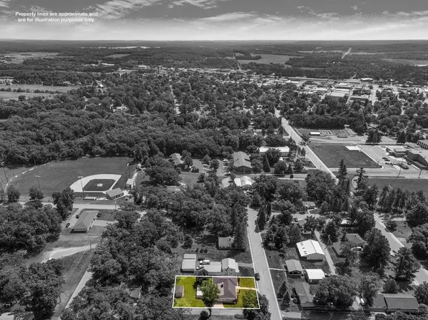 Spooner, WI 54801,924 Superior Street