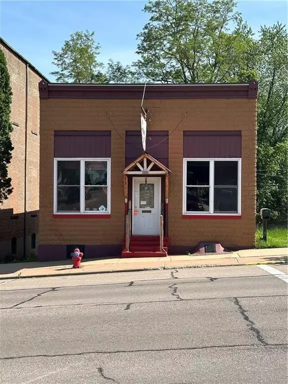 320 Main Street, Black River Falls, WI 54615