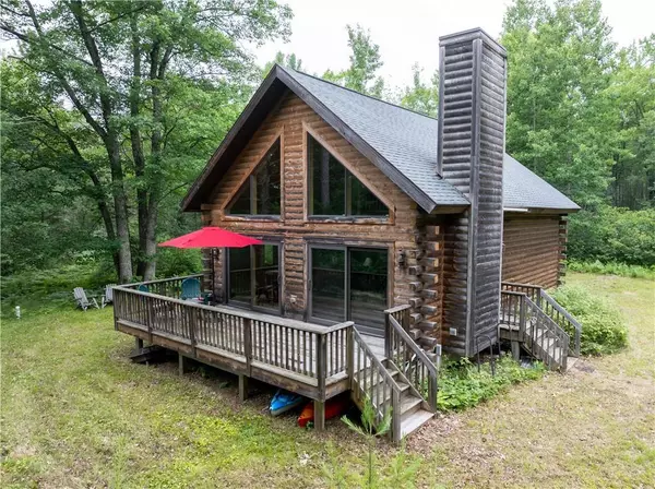 14900 S Riverside Road, Cable, WI 54821