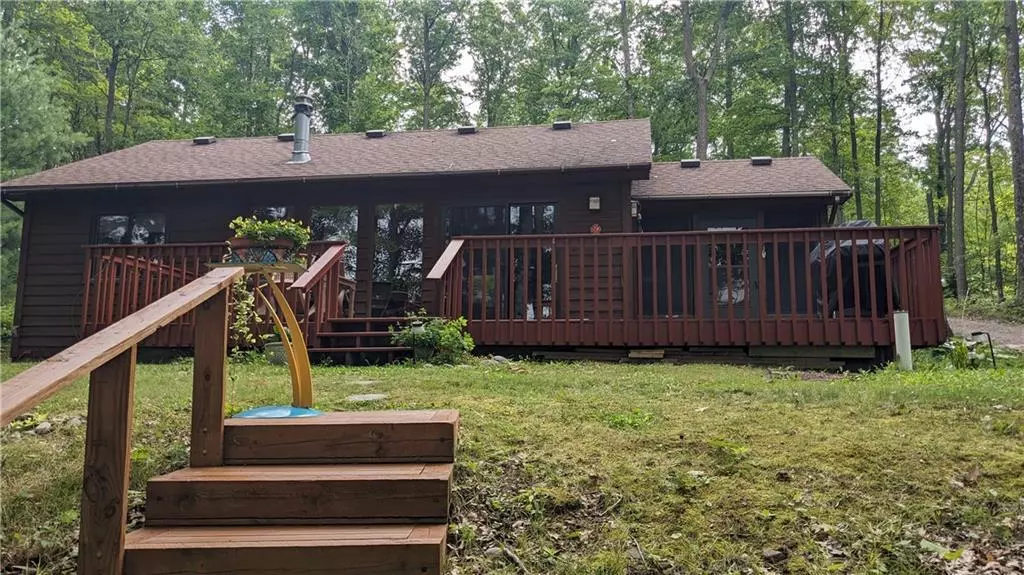 Stone Lake, WI 54876,5357 Hungry Lake Lane