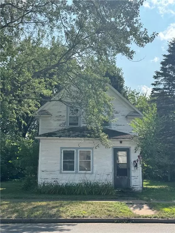 109 W Hazel Street, Spooner, WI 54801