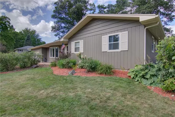 Chippewa Falls, WI 54729,1044 W Cedar Street