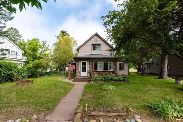 205 6th Avenue, Shell Lake, WI 54871