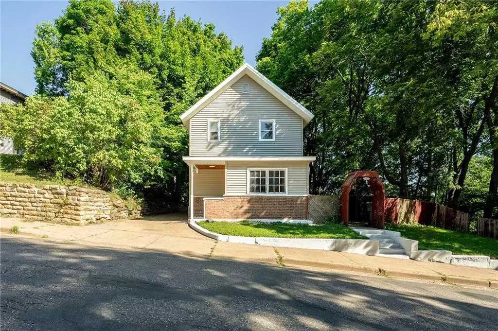 Chippewa Falls, WI 54729,214 Stanley Street