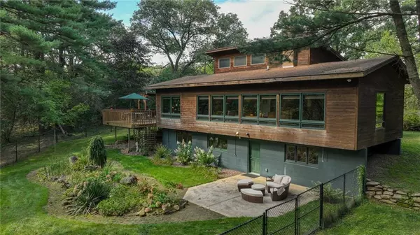 Eau Claire, WI 54701,1121 E Lowes Creek Road