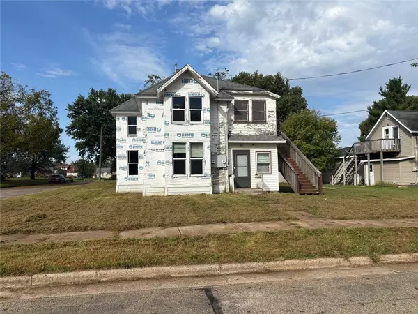 328 S Urberg Avenue, Blair, WI 54616