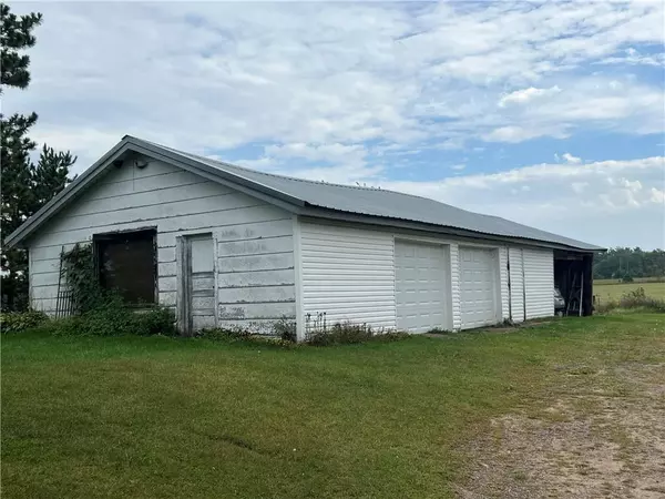 Cumberland, WI 54829,2432 40th Street