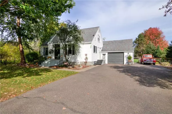 317 College Avenue, Ladysmith, WI 54848