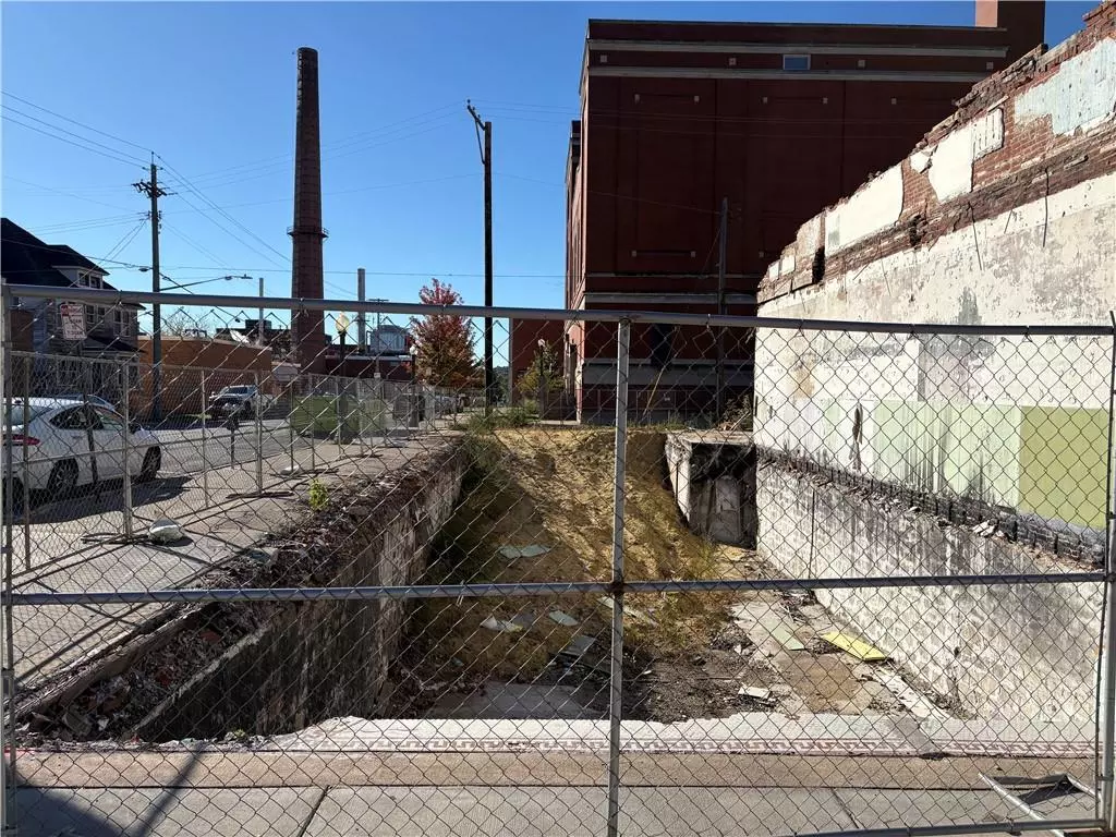 Menomonie, WI 54751,244 Main Street