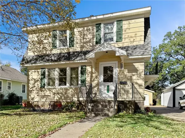 Eau Claire, WI 54701,1644 Woodland Avenue