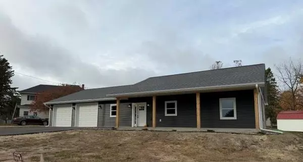 Clear Lake, WI 54005,221 6th Avenue