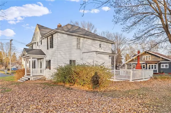 Cumberland, WI 54829,1045 Grove Street