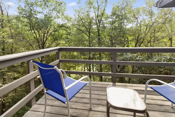 W7671 Deep Pond Rd, Whitewater, WI 53190