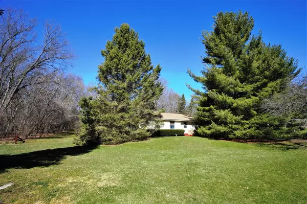 Mukwonago, WI 53149,W312S6335 Willow Springs DRIVE