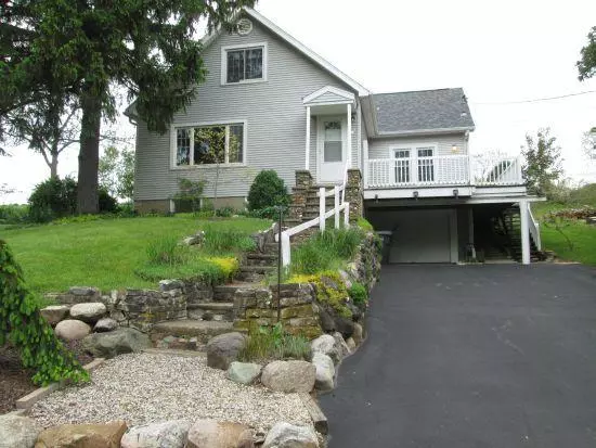 Twin Lakes, WI 53181,11548 Fox River Rd