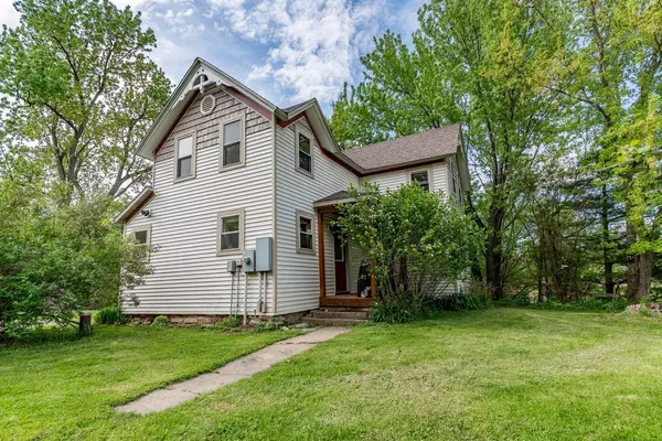 Galesville, WI 54630,N21799 Oak Ridge DRIVE