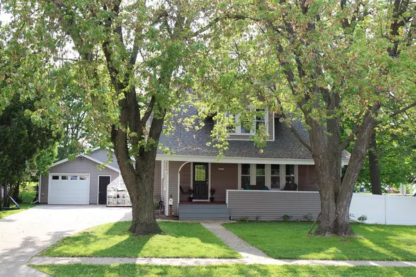 Viroqua, WI 54665,324 Hillyer ST