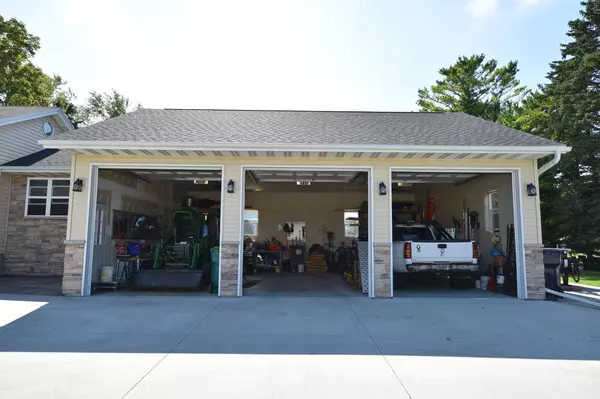 Grafton, WI 53024,5015 State Road 60