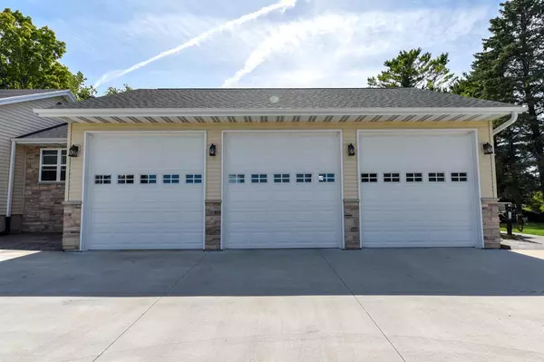 Grafton, WI 53024,5015 State Road 60