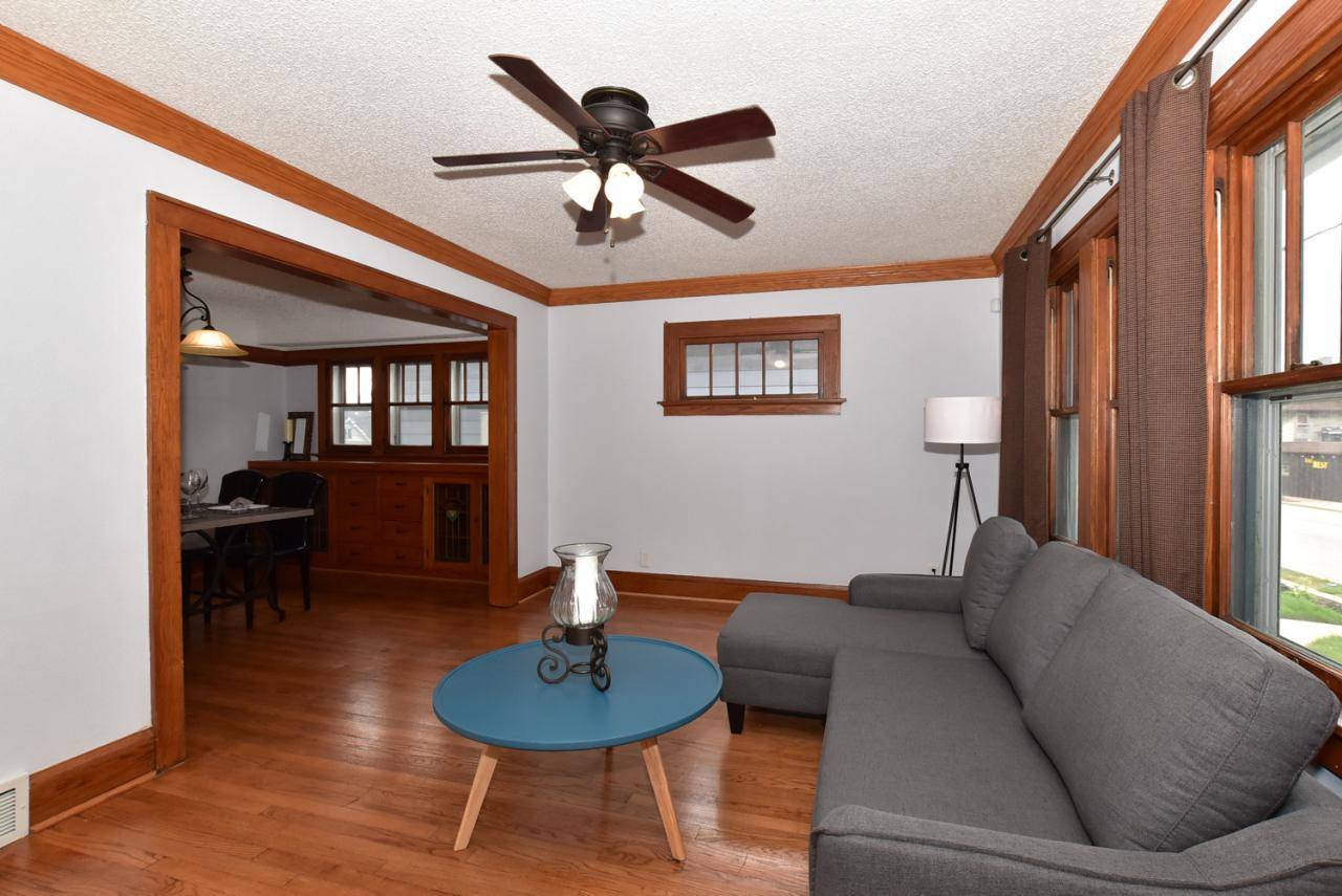 West Allis, WI 53214,1646 S 60th St