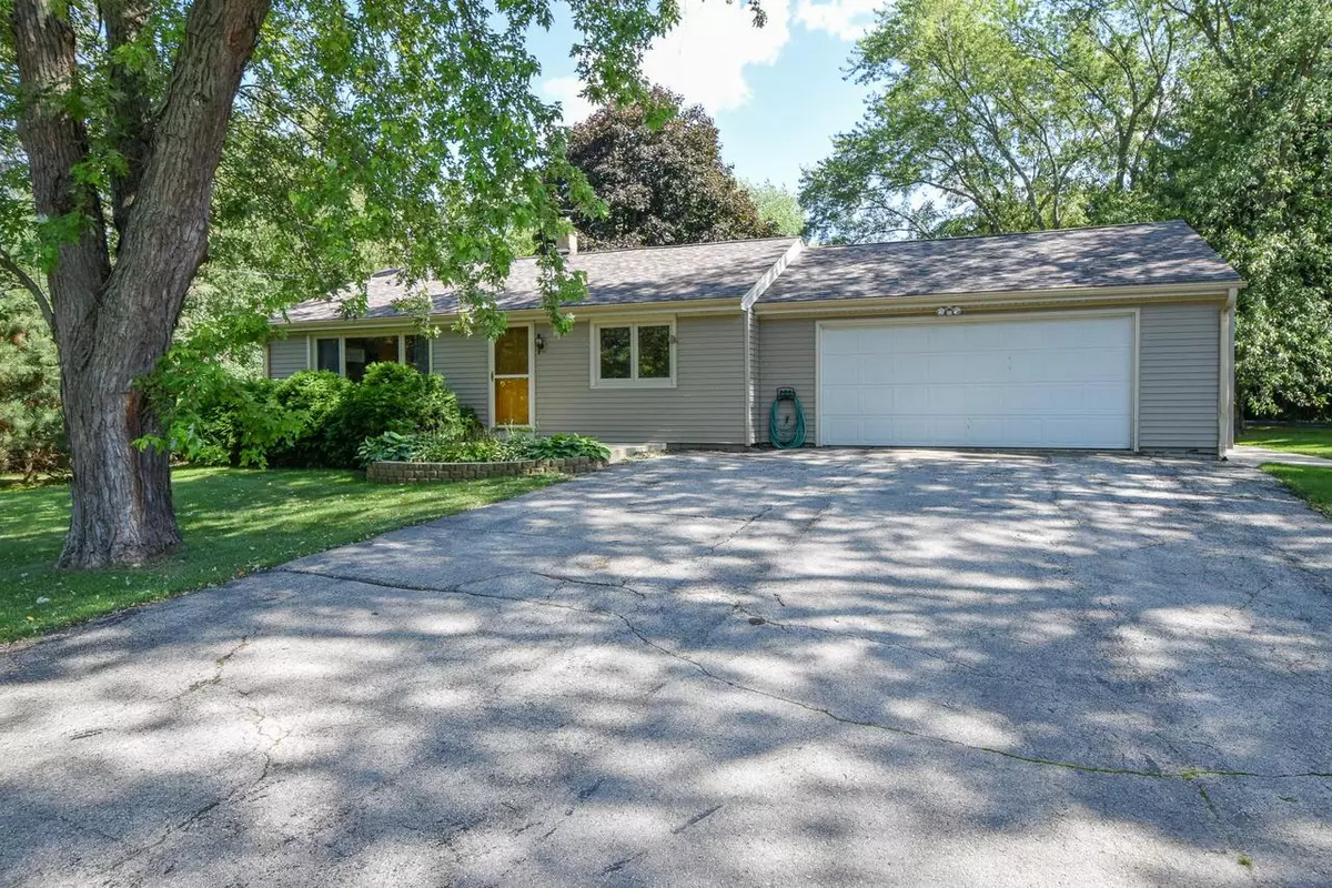 Franklin, WI 53132,7618 S North Cape Rd